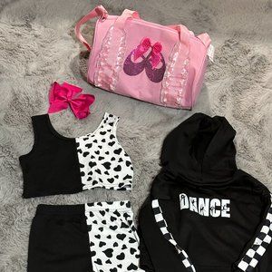 Girls Dancewear Outfit With Matching Bow and Dance Bag Size 4-5 Y